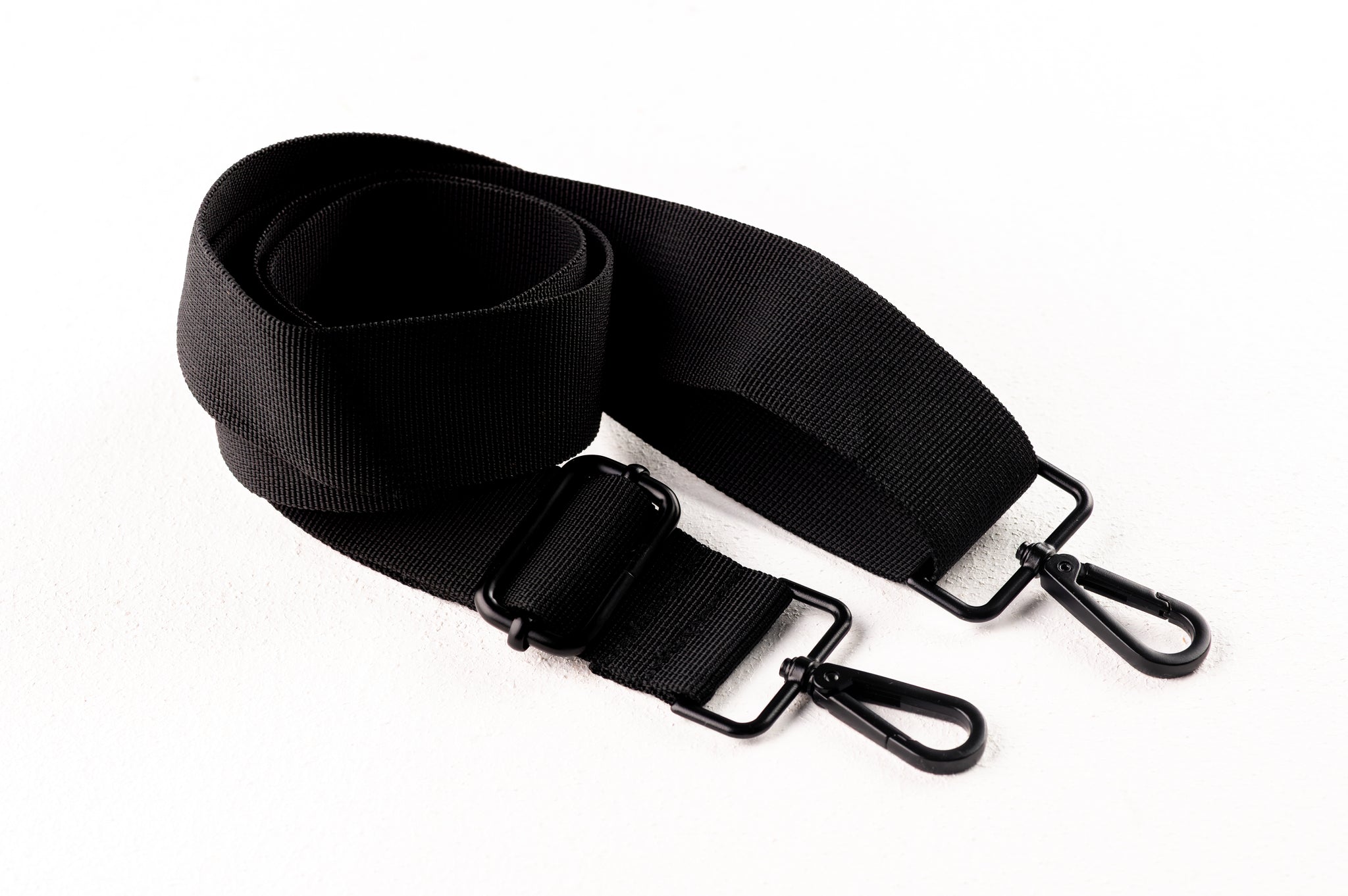Magnetic Sports Shoulder Bag